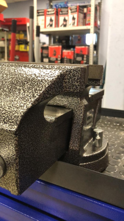 KraftWell KRW0150 Тиски слесарные вращающиеся 150 мм